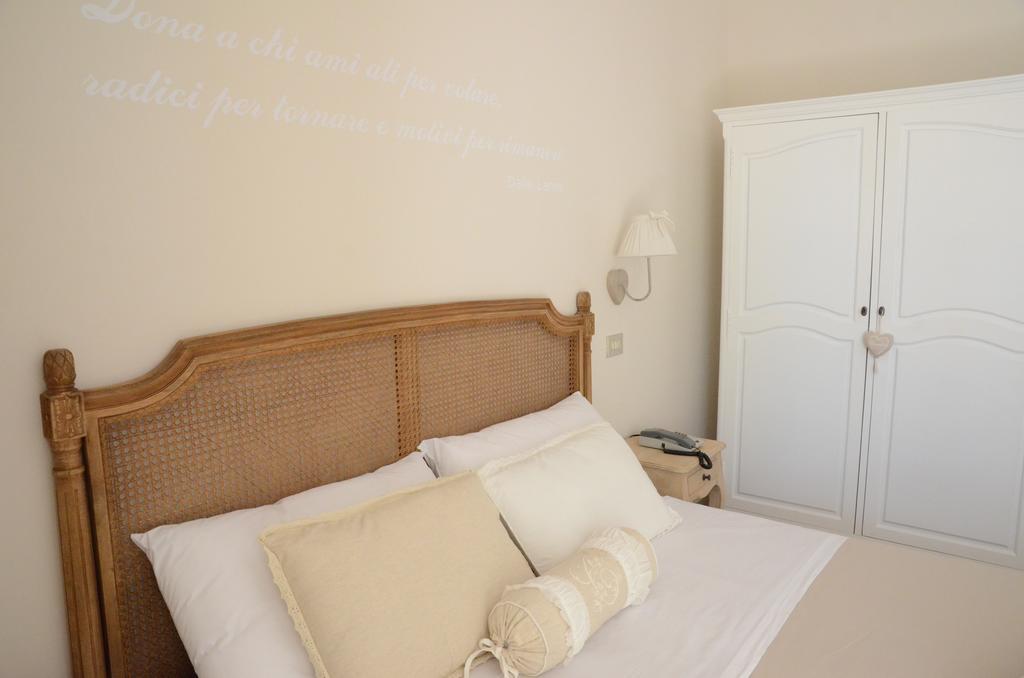 Hotel Monique Червия Номер фото